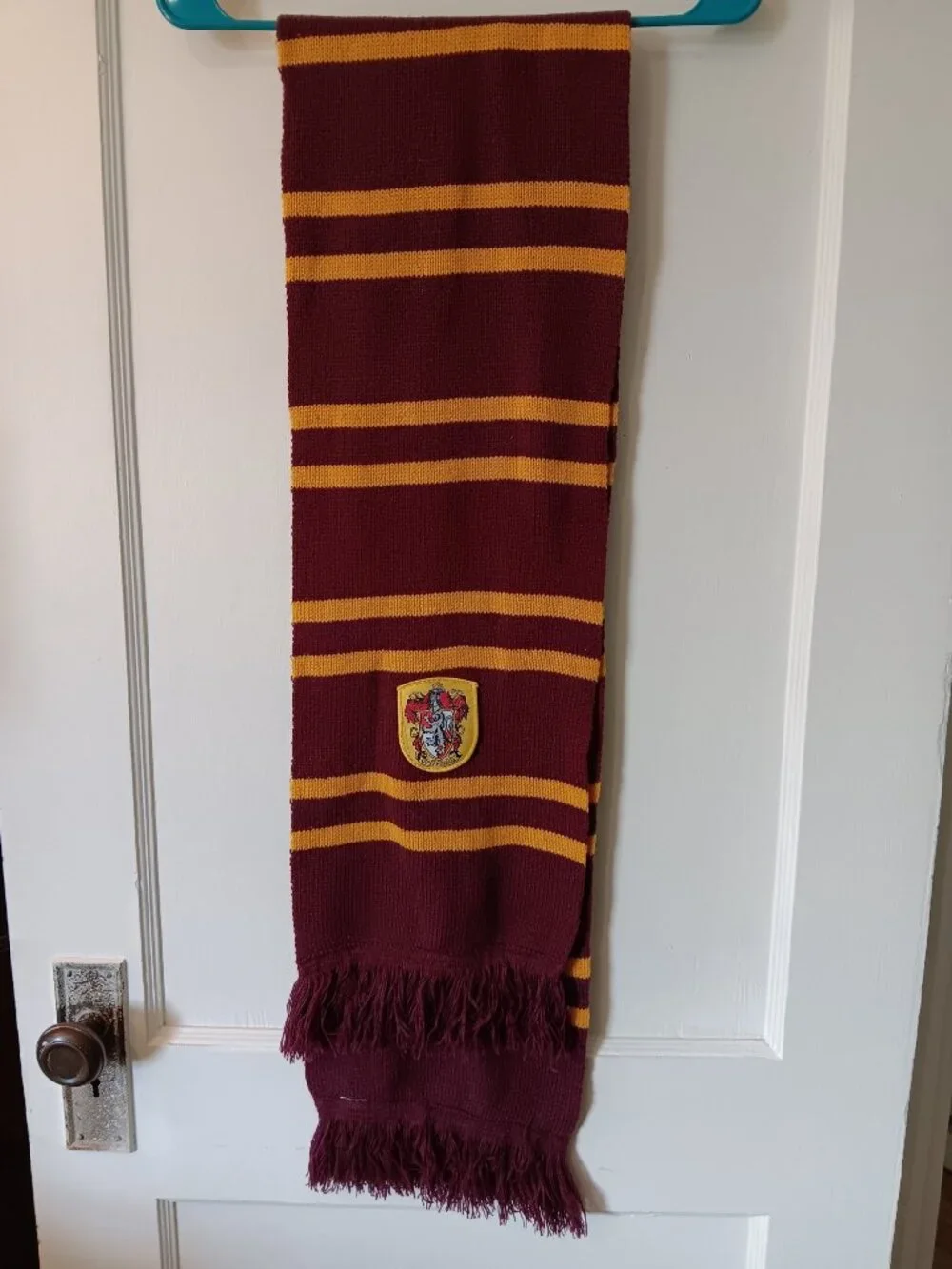 Harry Potter Gryffindor Scarf Striped Tassels 60-inch Maroon Gold Crest Cosplay